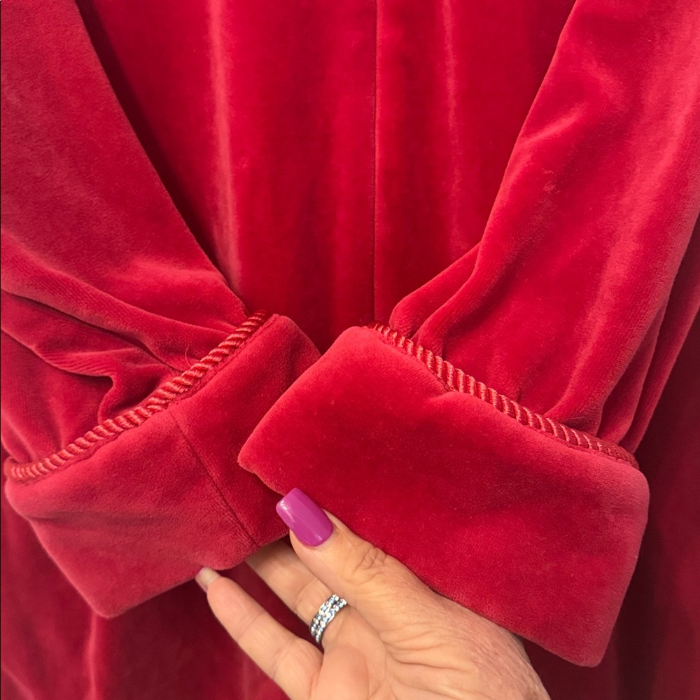 Nordstrom Rich Red Long Sleeve Velour Bathrobe - Picture 13 of 16